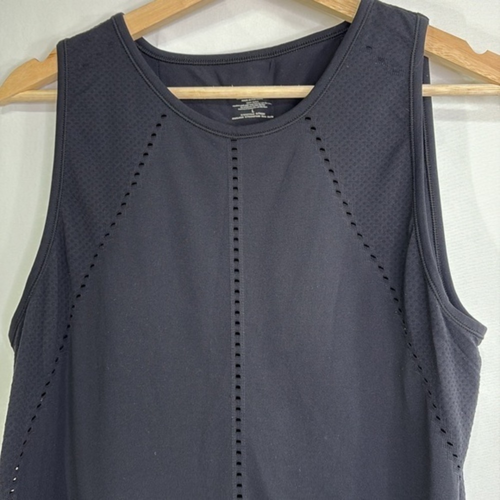 🌽 Athleta foothills crewneck split back tank top black